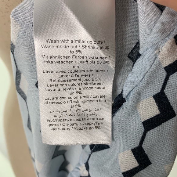 ICHI Blue Pattern Blouse Size L - Picture 7 of 7